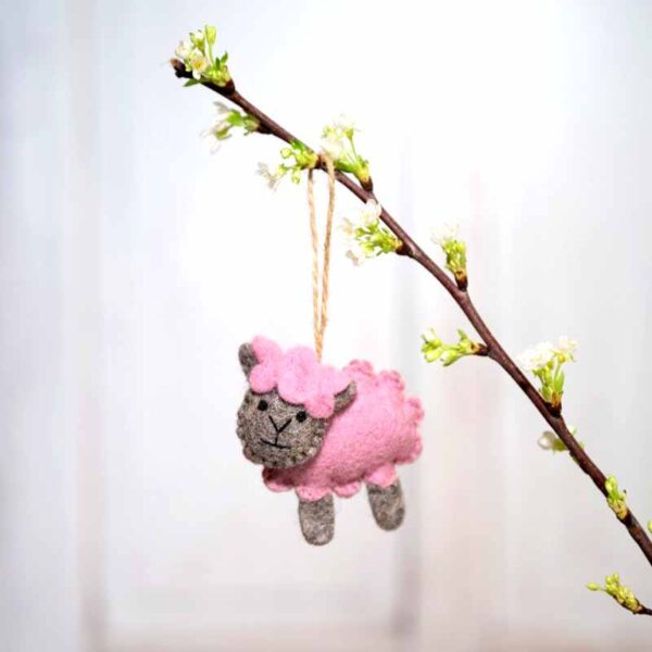 Hanger Schaapje Roze van Vilt - Sjaal met Verhaal